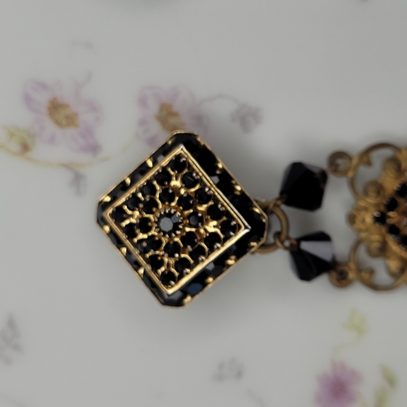 Vintage earrings clip glass beads dangle chandelier unmarked. - Picture 6 of 10